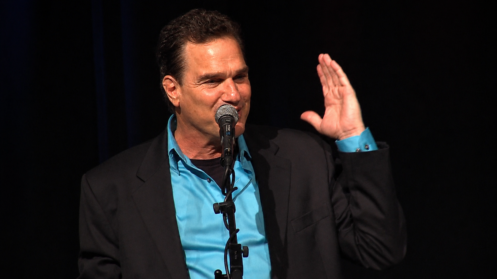 Terry MacAlmon tijdens Heart of Worship 2010
